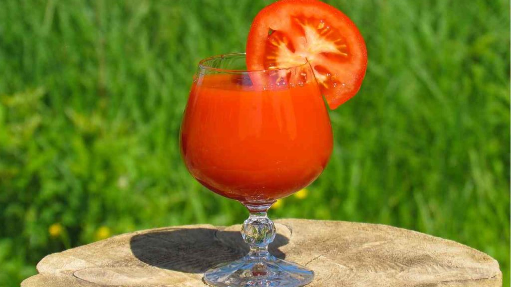 トマトジュースの画像